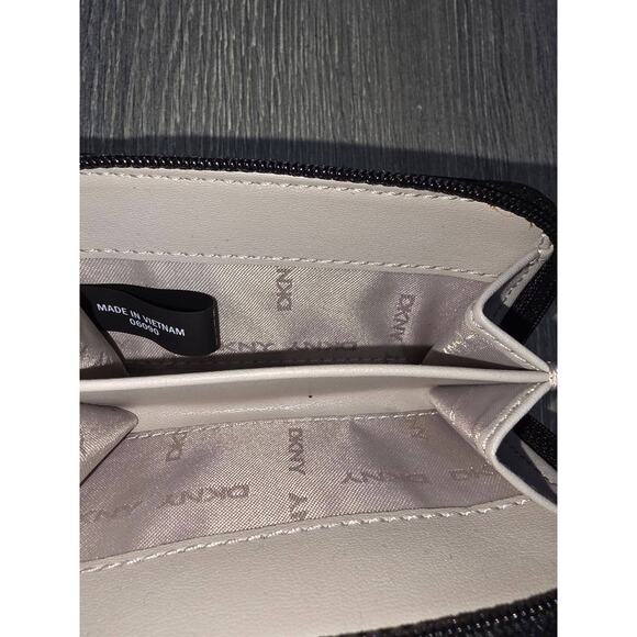 DKNY Gia wallets gift set 2 in 1 multicolor B000621 - Picture 5 of 5